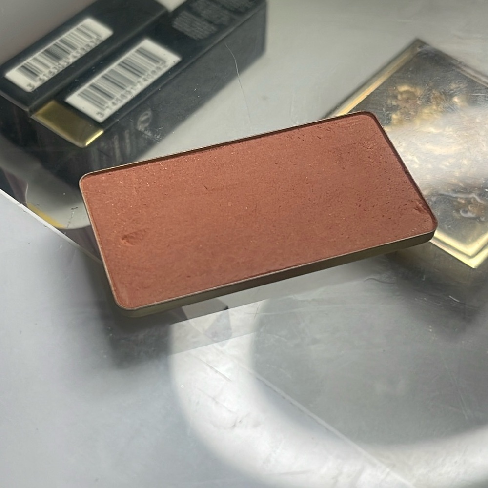 MAKE UP FOR EVER Artist Face Color Blush s310 discontinued